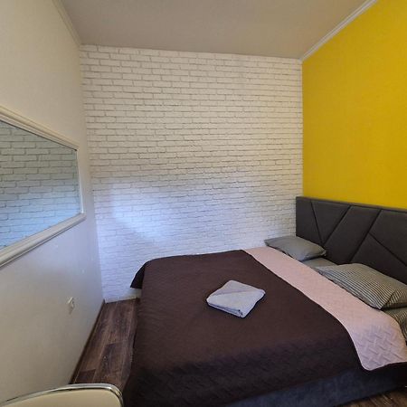 Нова Квартира Студія Біля Ж/Д Вокзалу На Вул. Городоцькій Lviv Kamer foto